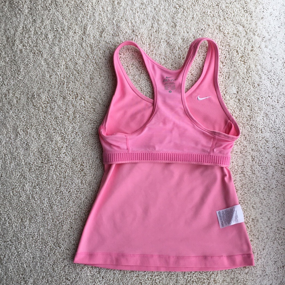 Pink Nike Women tank - Picture 4 of 6